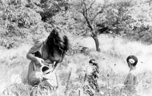 nobrashfestivity:Robert Frank, Mary with Pablo and Andrea, 1950more