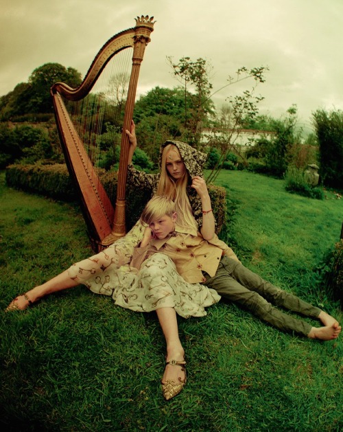 Jean Campbell and Harry Hose with harp in “Wizard” for Love #12, Fall/Winter 14.15. Photographer: Ti