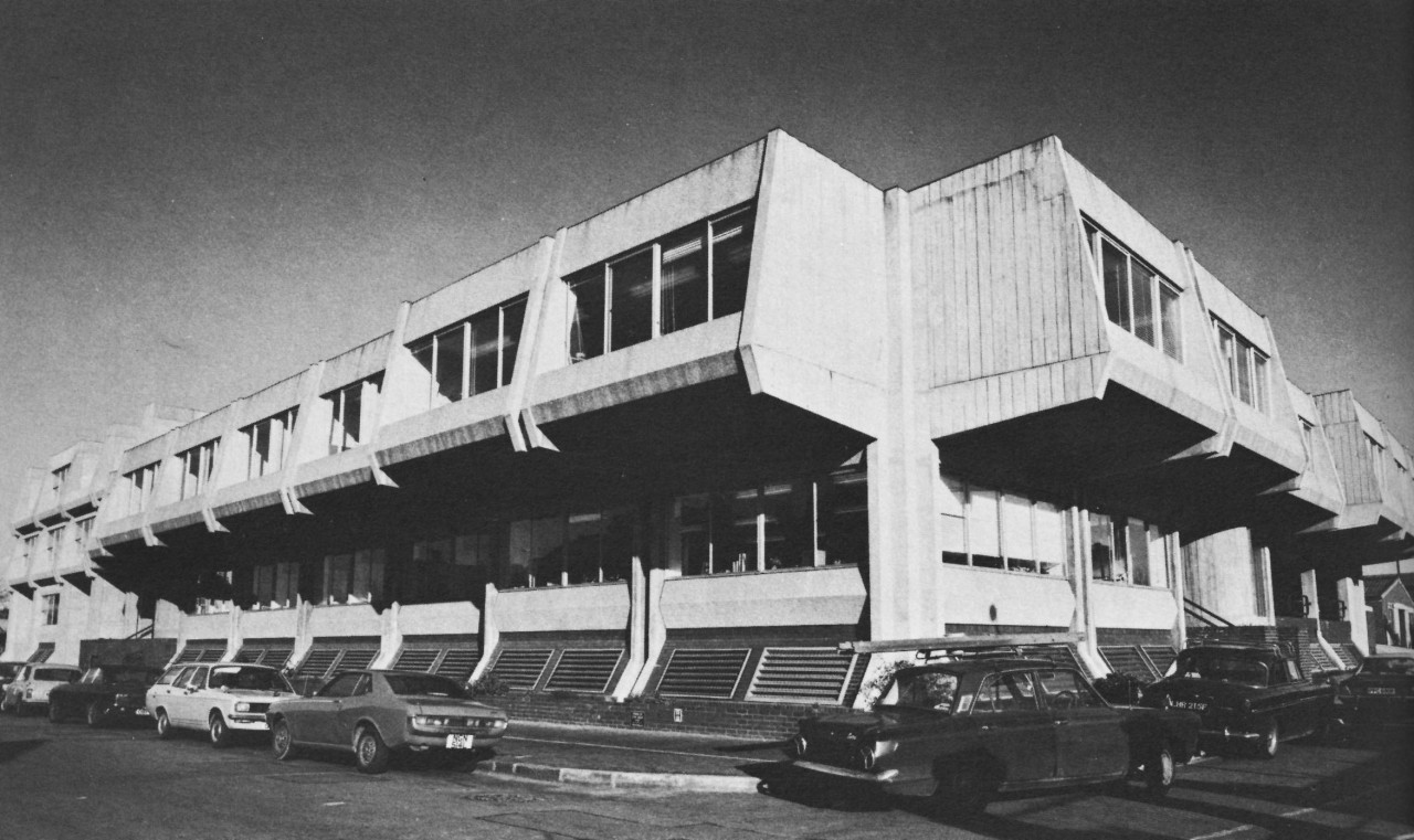 fuckyeahbrutalism:  Dunbar House, New Malden, Surrey, UK, 1972 (Owen Luder Partnership)