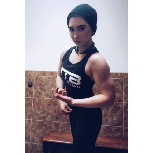 kat-von-delts:  Hello I am very strong. adult photos