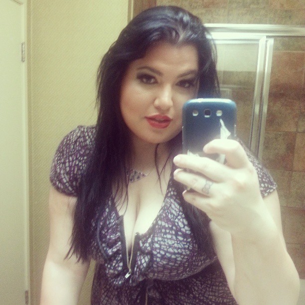 katskinx:  curvesandkink:    katskinx:  Vegas’ d up   I love when Kat comes across