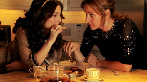 simplygossipgirl:  Happy Mother’s Day everyone! To mothers and non-mothers, hope