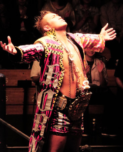 fishbulbsuplex:  IWGP Champion Kazuchika