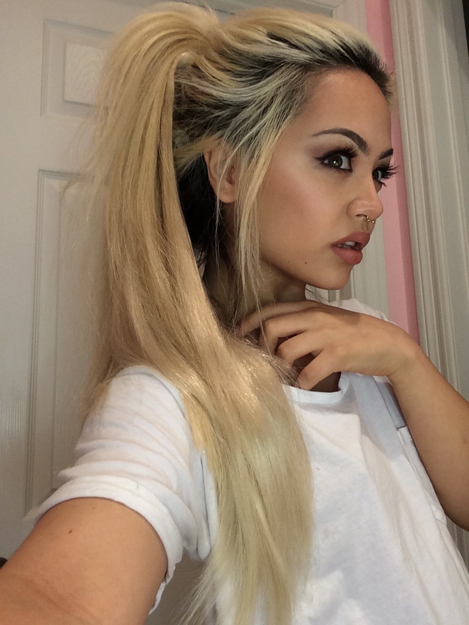 jaylenejoybeligan:  jaylenejoybeligan:  Pony game  Instagram: @jaylene_joy  jeez