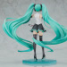 pcktknife:i need everyone to see how cute this miku fig is rn