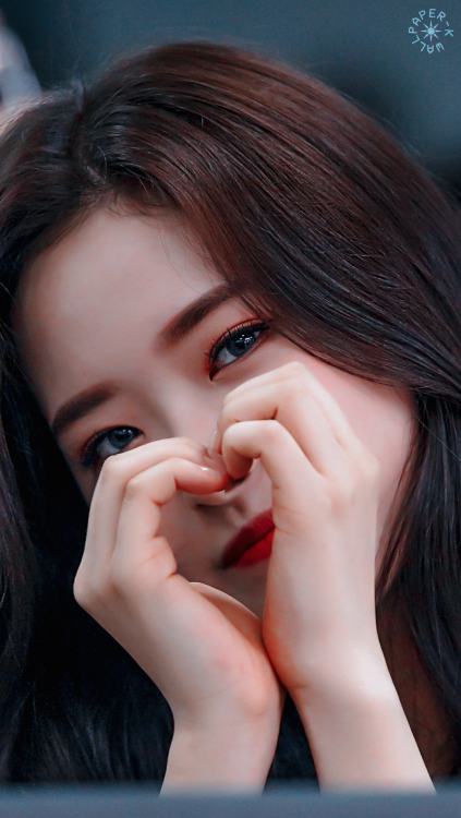 『OLIVIA HYE』saved? reblog or like©  LAMB