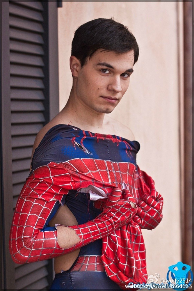 comicboys:  Spider-man cosplay