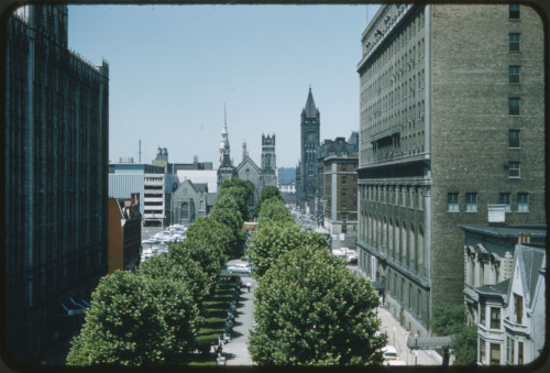 Piatt Park, located on Garfield Place between Vine St. and Elm St. in downtown Cincinnati, is one of