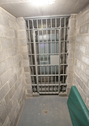 leathernsteel:guest roomdownstairs