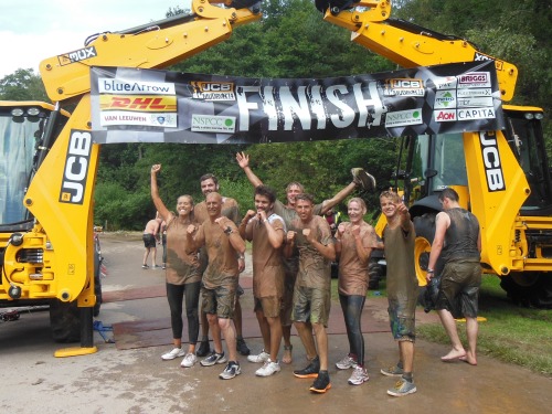 .The JCB Mud Run 2014. Those of you who follow on instagram (@xameliax) will know that last weekend 