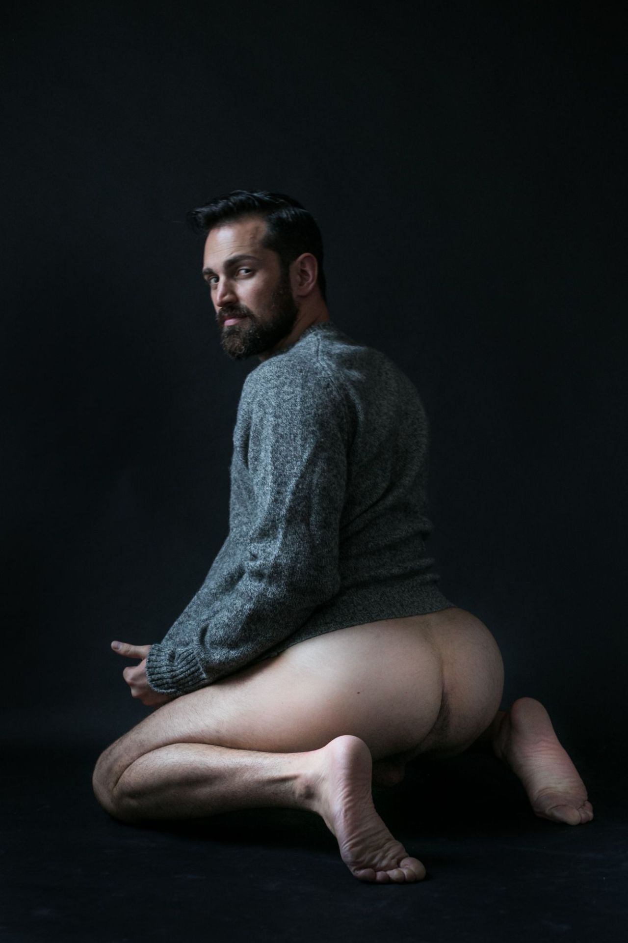richkelly:  Matt Hopkins PhotographyRich’sTumblrInstagramTwitterCam4WishList 
