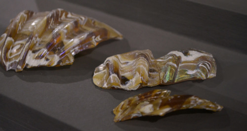 greek-museums:Museum of the Roman Forum (Thessaloniki):Fragments from colourful glass vessels. The g