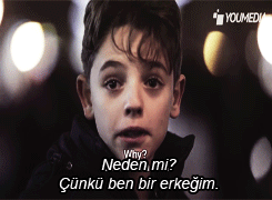 rodrigonunkoncertosu:  Büyüyünce ne oluyor insanlara bilmiyorum ama çocuk olmak ve çocuk kalmak gerçekten güzel bir şey. İnsanlığın bu küçük adamlardan öğreneceği çok şey var. 