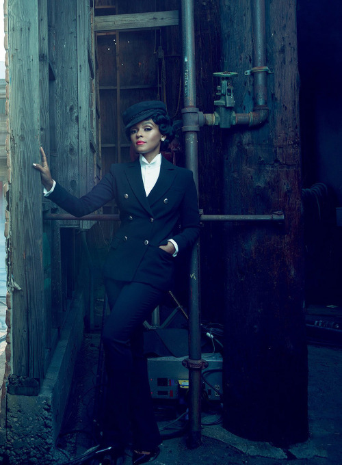 soph-okonedo:Janelle Monae featured in Vanity Fair’s “Hollywood Issue 2017″