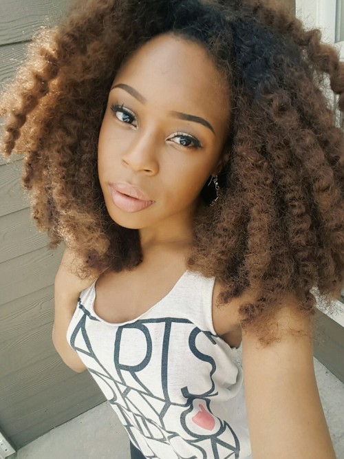 kilahmazing:Serving innocent afrocentric lioness.Ombré crochet braid wig tutorial here