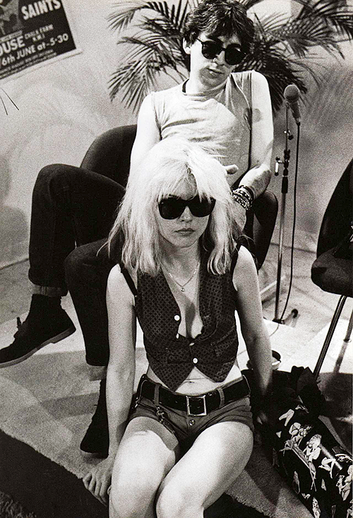 hundredclub-blog:  Chris Stein and Debbie Harry, 1977 