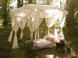 andantegrazioso:Summer daybed |    	Owhynie 	  	 						 			     