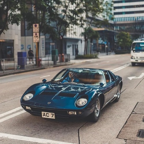 yourlookbookmen: Mens Classic Cars - Lamborghini Miura P400SMost popular fashion blog for Men - Men’