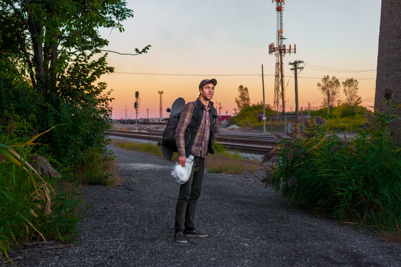 gregwasout:  Shea hopping on a freight train. Chicago, Illinois. September 2013.