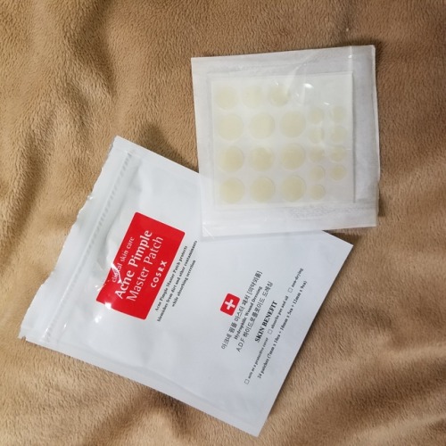 skincaretips:i tried out a couple of the cosrx pimple patches over the past few weeks. one pack come