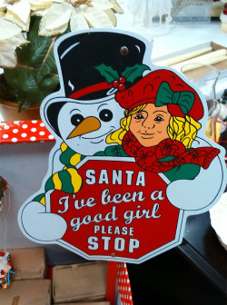 flyingtentacledlampfucker:  klubbhead:  angelsandtaints: Fucked up Christmas decorations  Tis the season  cursed 