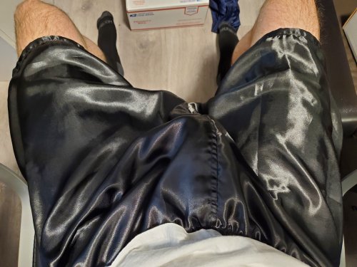 I really wanted some satin lined nylon shorts, so I got out my sewing machine and made a pair myself