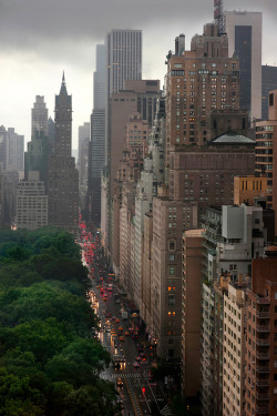 nichvlas:  Central Park South (by joe holmes)