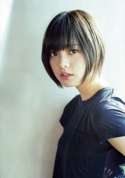 46pic:  Yurina Hirate - B.L.T.  