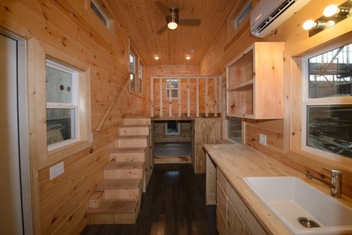 tinyhousetown:  A craftsman tiny home for sale in Knoxville, TN  Gorgeous start, but needs way more storage 😍