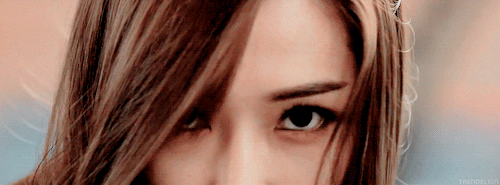 taendelion:Jessica Jung for W Korea x DVF Fashion Film