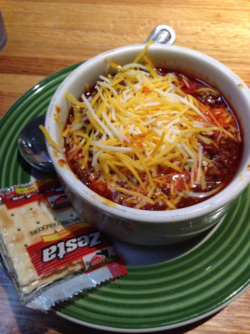 This scrumptious chili is currently in my belly :)