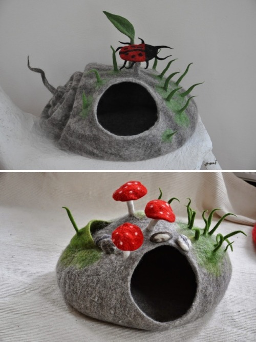 sosuperawesome:  Cat (or Dog) Caves and DIY Tutorial by Felt For Cat on Etsy More Pet Beds Follow So