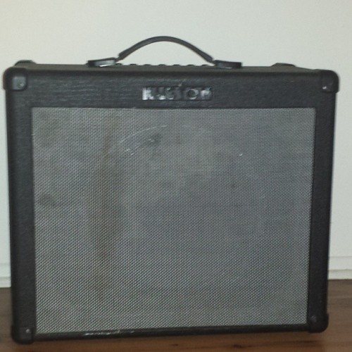 I&rsquo;m selling this amp for a very affordable price. DM me if you&rsquo;re interested. #kustomamp