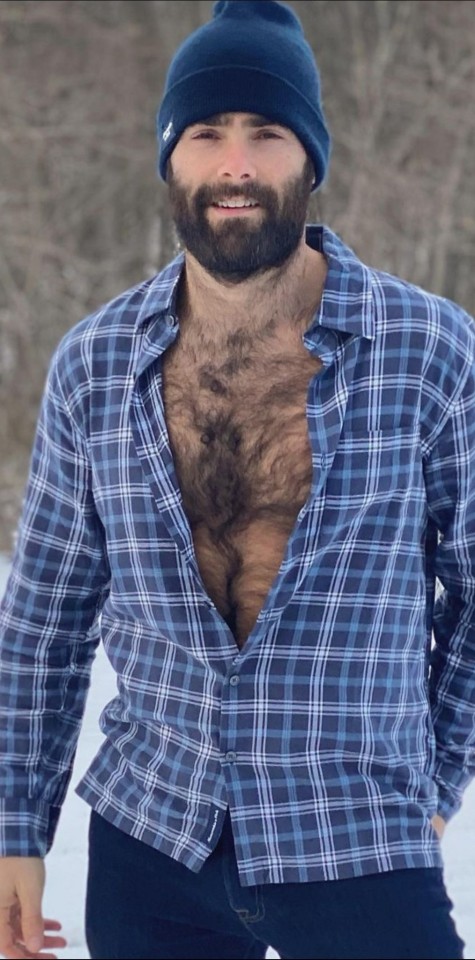 Moustache35:Cooler Landkerl  🚜🚜🚜🛠🛠🐃🧢🧢🌽💦💦
