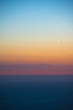 senerii:  Twilight by -AVN- on Flickr. 