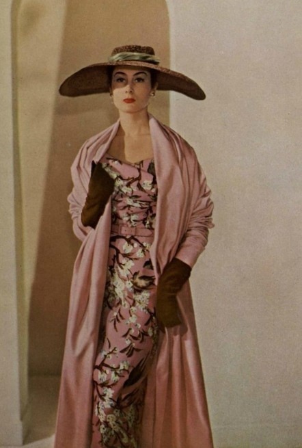 christinerod:  Dusty rose, as styled by Dior, 1953 