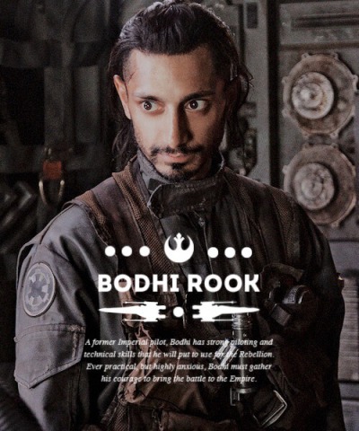 #bodhi rook#rogue one#i hope to read a million little cassian/bodhi fics about that meeting through the cell window#bring them on#rogue one spoilers
Reblogging with my own tags months later: I haven’t seen even one little fic about that scene! have I...