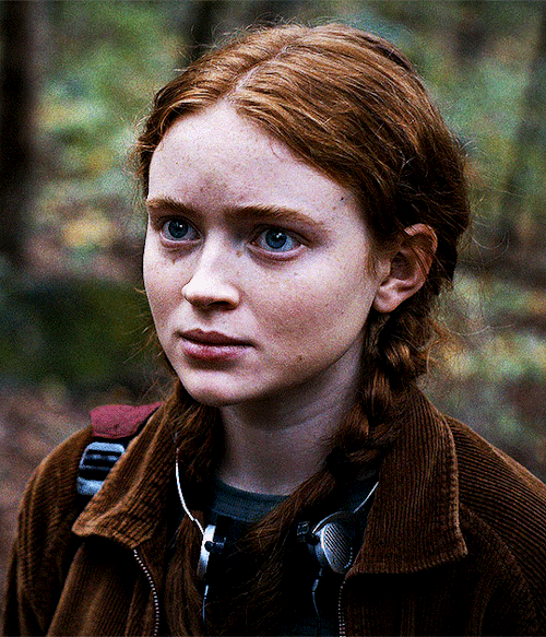 wandamaximoffs:  Max Mayfield being a soft cutie 💚 STRANGER THINGS 4 (2022)—