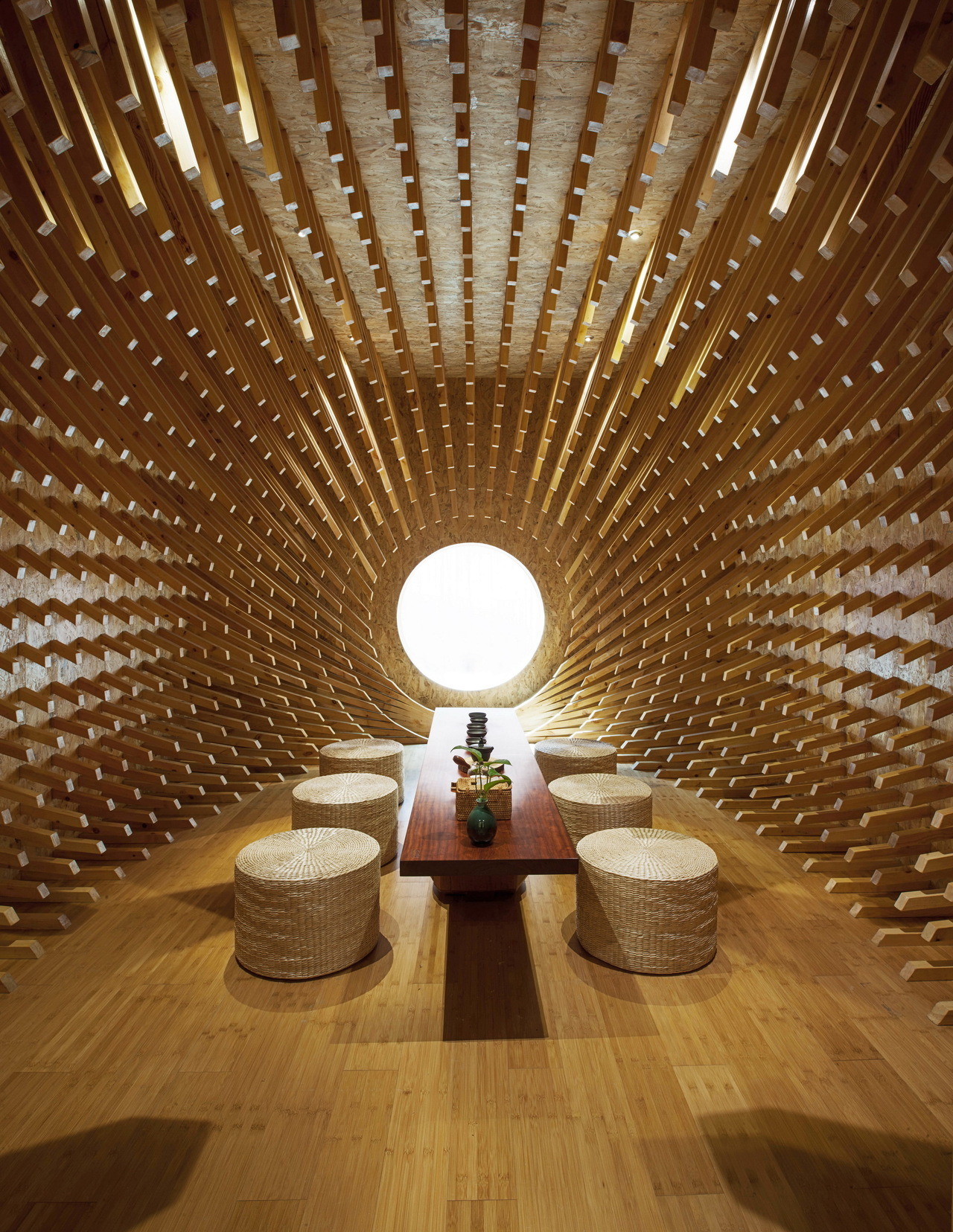 keepingitneutral:    ONE Teahouse, Shanghai Shi, China, MINAX Architects, © Zhigang