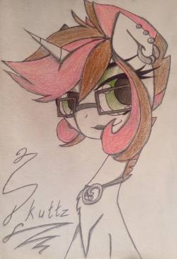 captainpandatreeart:  > Title - Skuttz