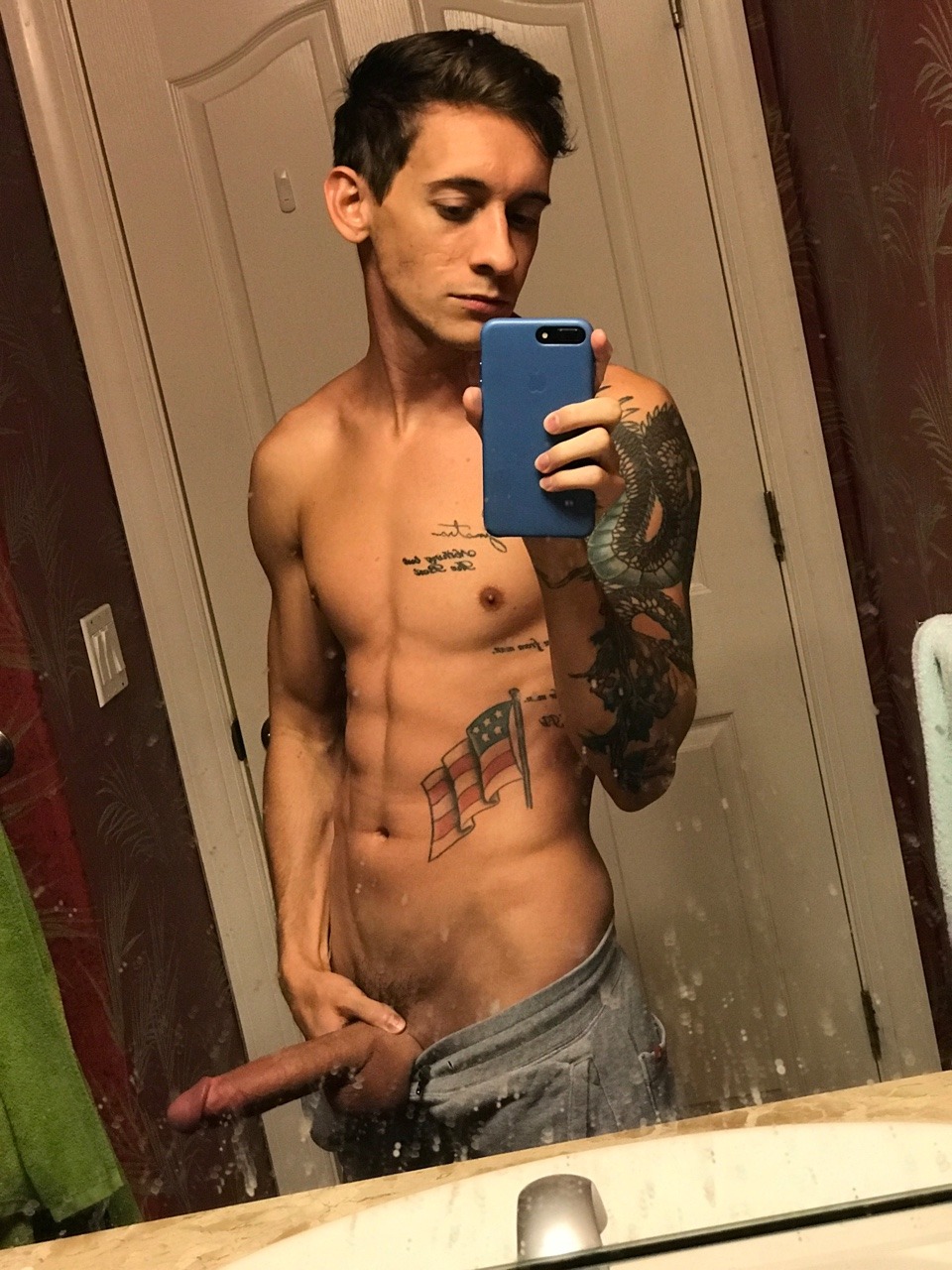 thetrueflagpole:  Be sure to check out the sales on flagpoleforyou.com :)