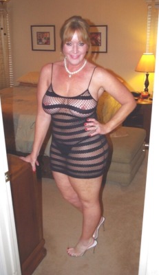 Mature Milfs And Gilfs