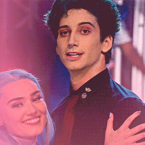 MILO MANHEIM As ZED NECRODOPOLIS ↳ ZOMBIES 3 (2022)