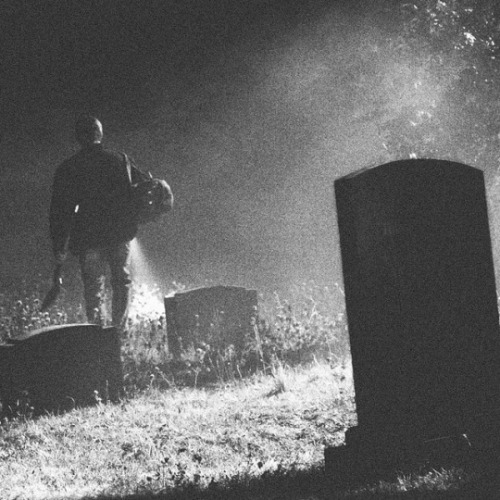 spn-idjits-guide-to-hunting:Dean Silhouette  - 1x07 “Hook Man”