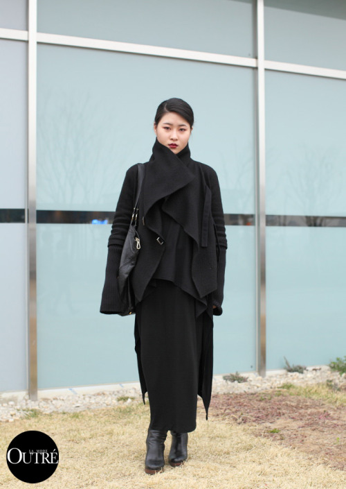 fuckyeahstreetstyle: At Seoul Fashion Week… Seok Sue Min