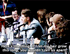jensengifsdaily:  Jensen Ackles at San Diego Comic Con, 2012