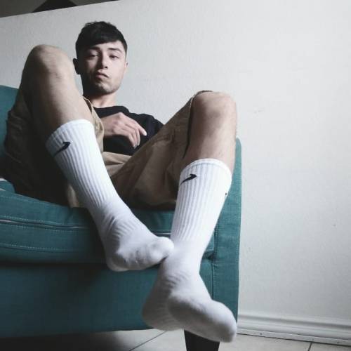 socksgayboys:nikesocksboii:the boss is here   I want to smell those feet in your sock and make love to you👅👅👅🍆💦💦💦🧦🧦🧦