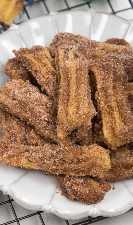 foodffs:EASY BAKED CHURROS Follow for recipes Is this how you roll?