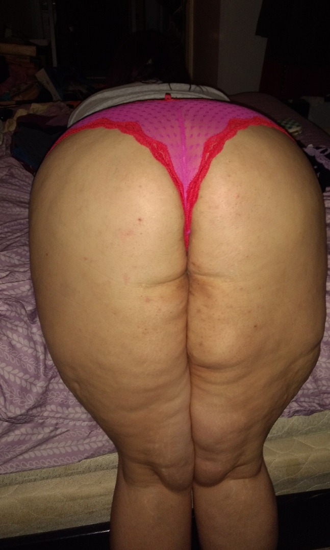venusblue82:  1st ones pink and red Lacy cheekies let me know what y'all think…