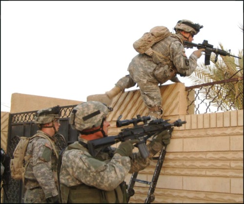 majorleagueinfidel:  US Forces operating in Ramadi, Iraq (2006). Images include US Navy SEALs from ST3, US Army soldiers from the 101st Airborne Division and US Marines. 